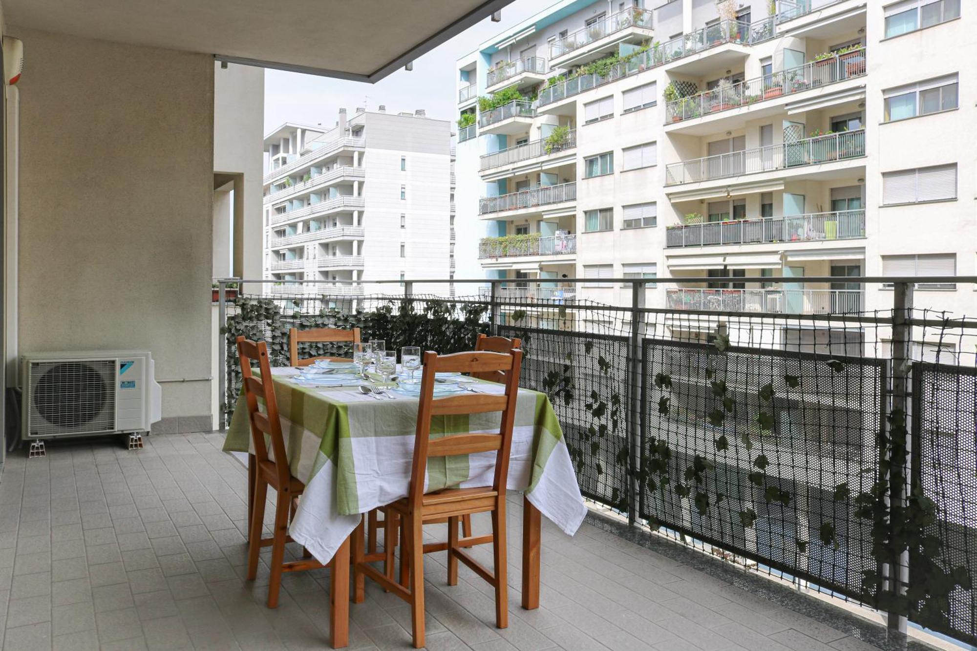 Apartamento Urban Balcony Hideaway - 3 People Milán Exterior foto