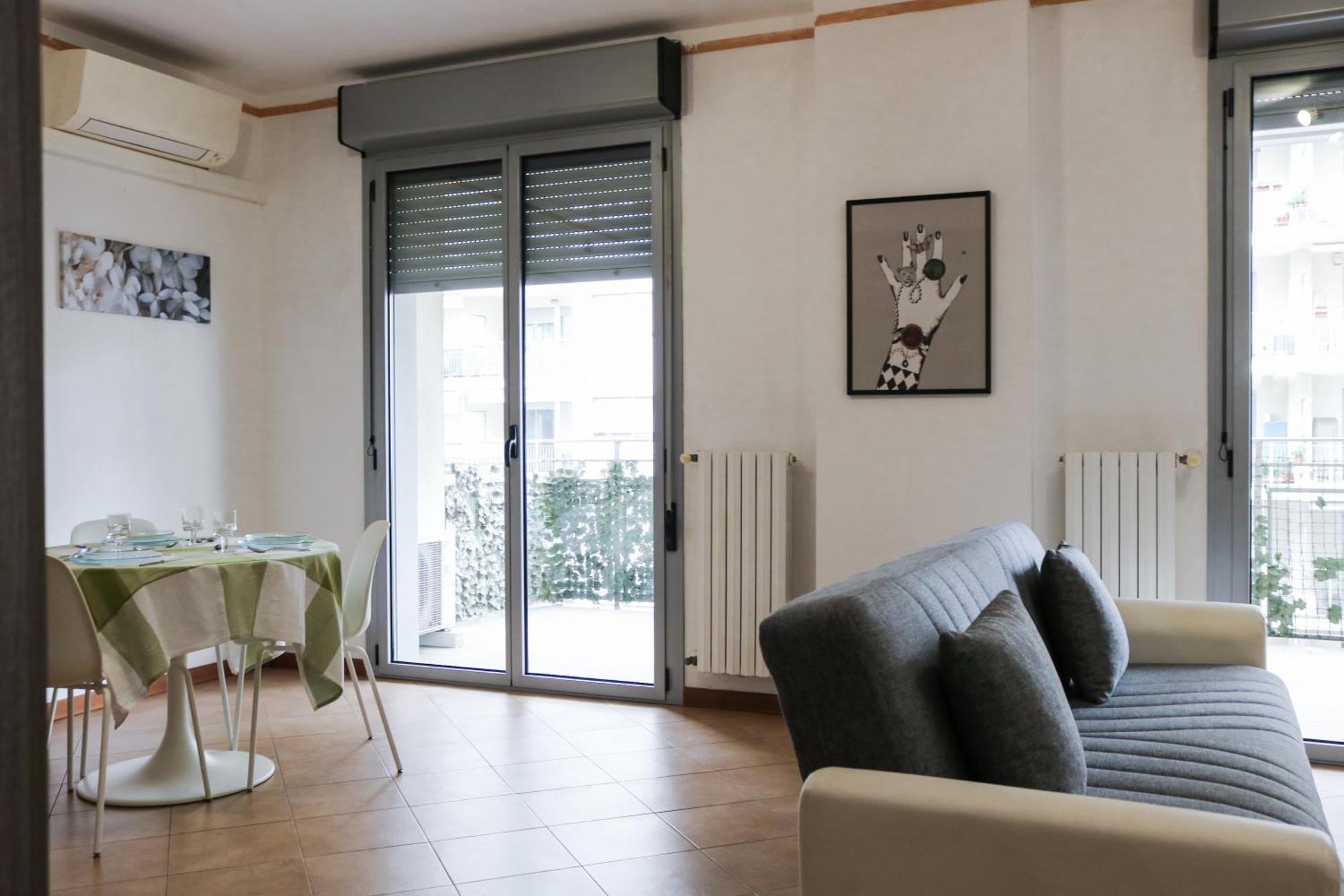 Apartamento Urban Balcony Hideaway - 3 People Milán Exterior foto