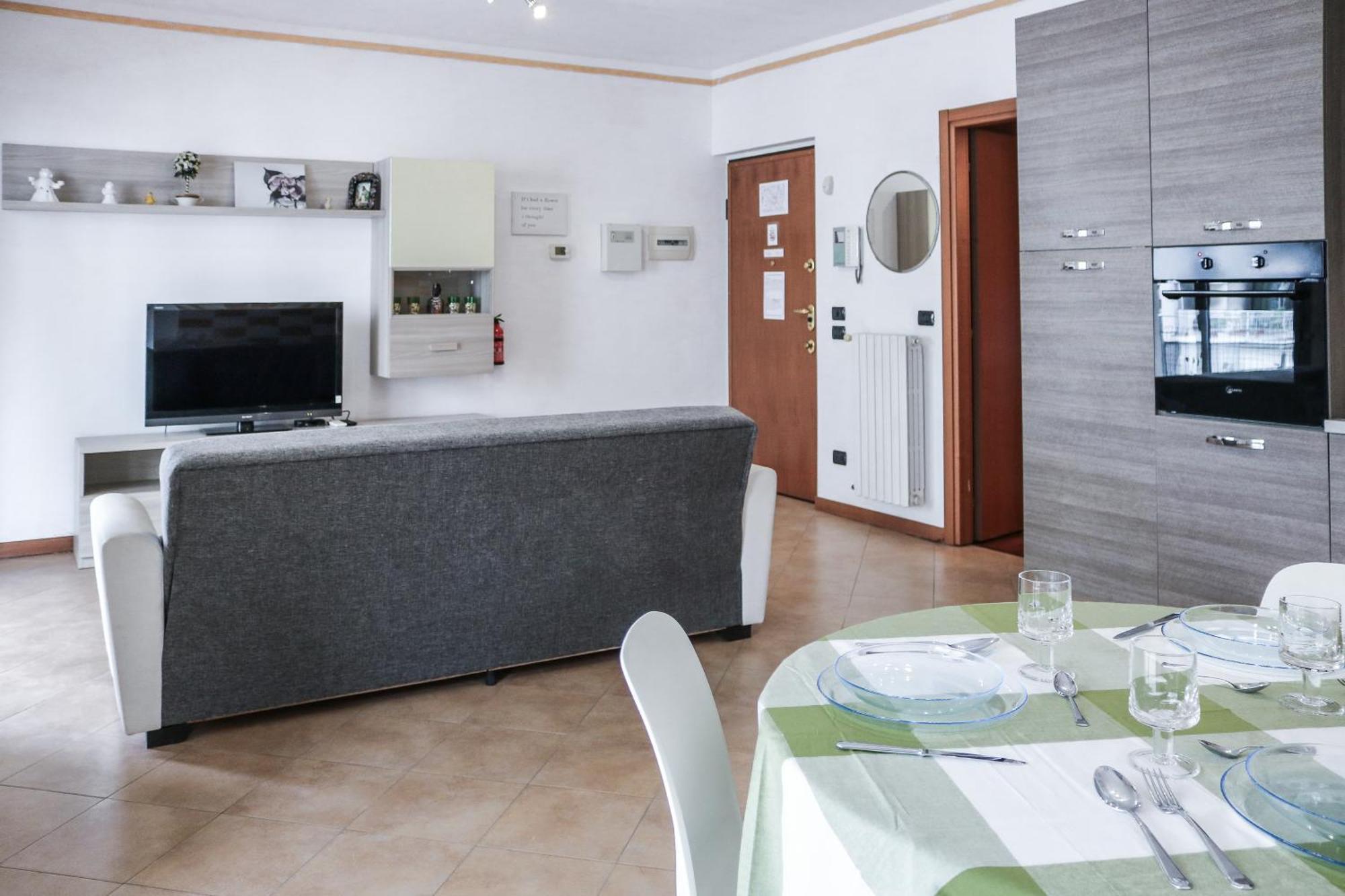 Apartamento Urban Balcony Hideaway - 3 People Milán Exterior foto